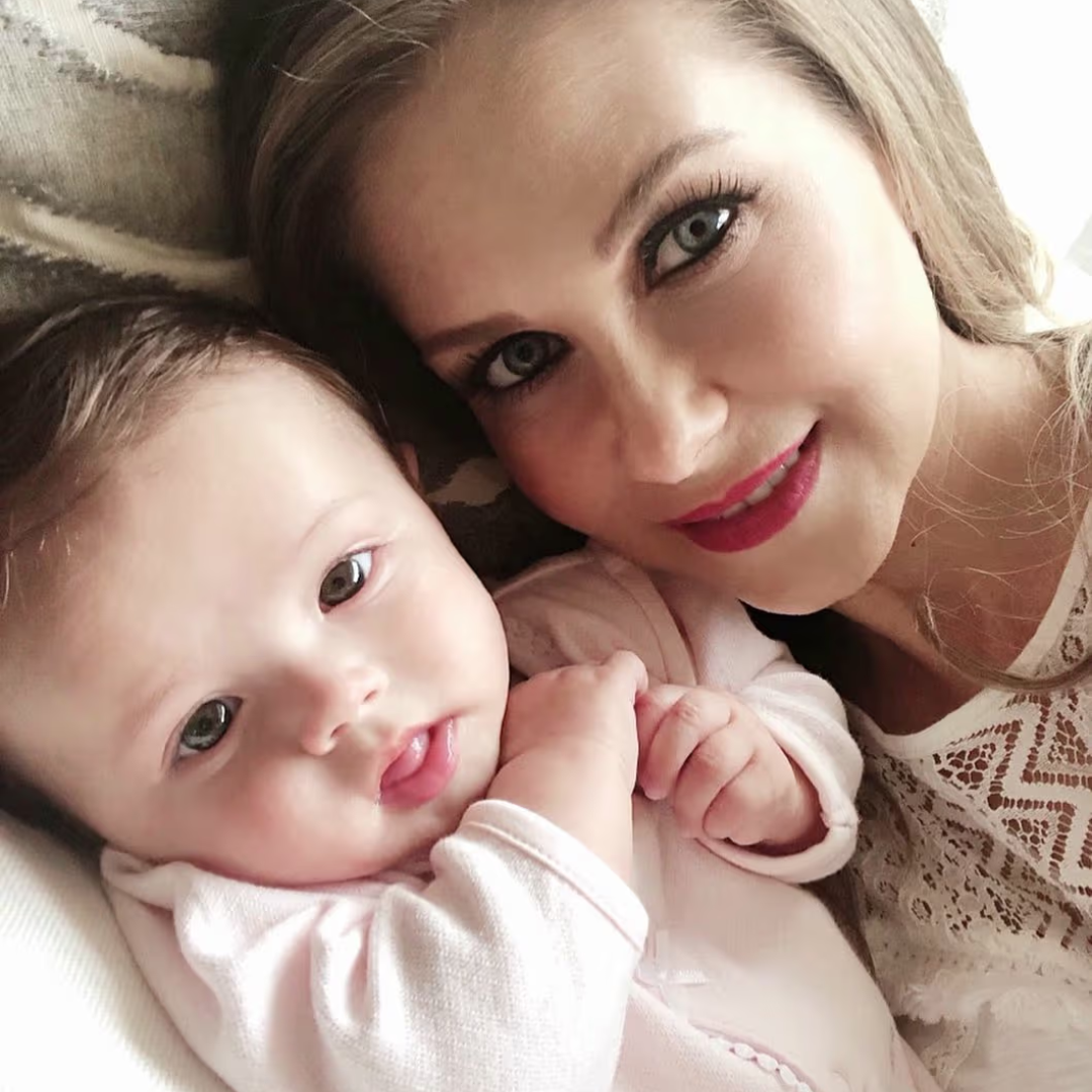 <em>Lorena  Sanchez L.</em>